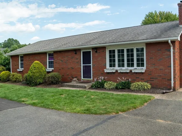 571 Mill St, Feeding Hills, MA 01030