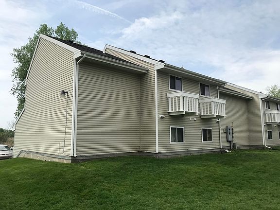 3rd image of 17 E Monroe Ave #17