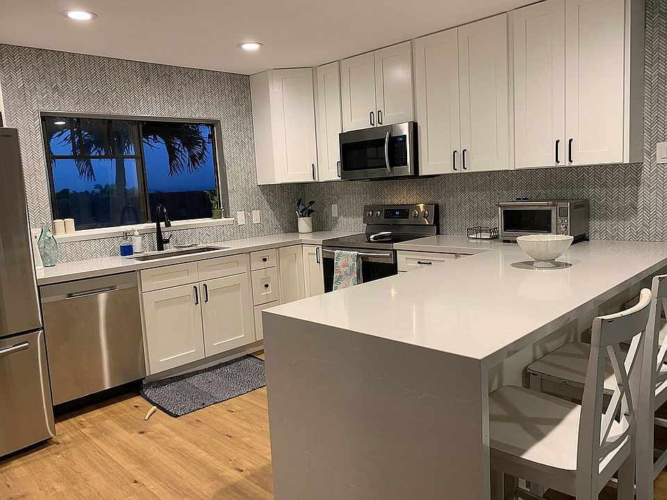 2nd image of 94-1035 Kuoo St