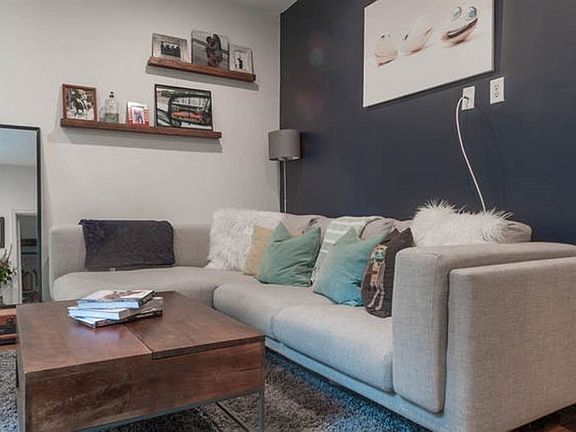 4th image of 213 E 4th St #16