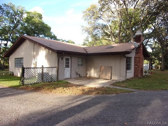 5th image of 2020 E Dearborn Dr