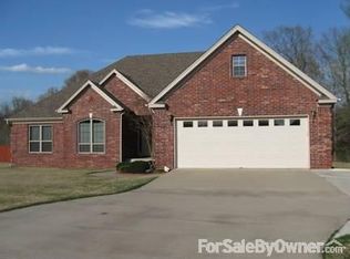 17 Charleston Cv, Cabot, AR 72023