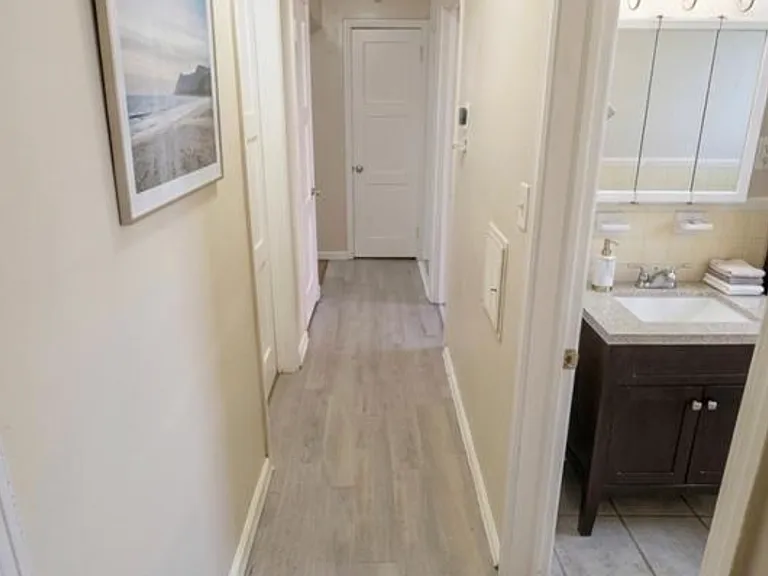 18418 Edinborough Rd — Photo 2