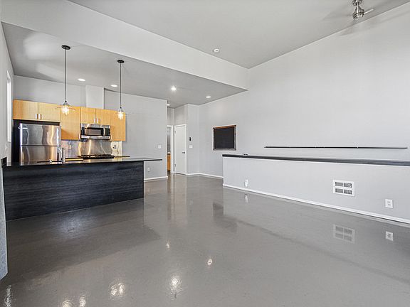 3rd image of 6706 Corson Ave S #A