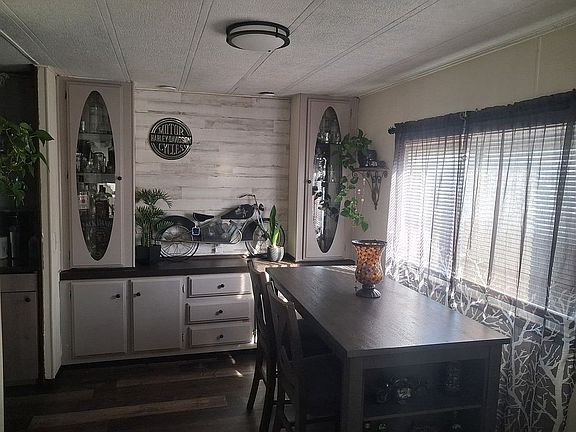 5th image of 621 Santa Cruz Dr S