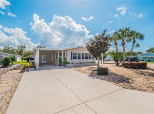 3401 Rainbow Rd, Tavares, FL 32778