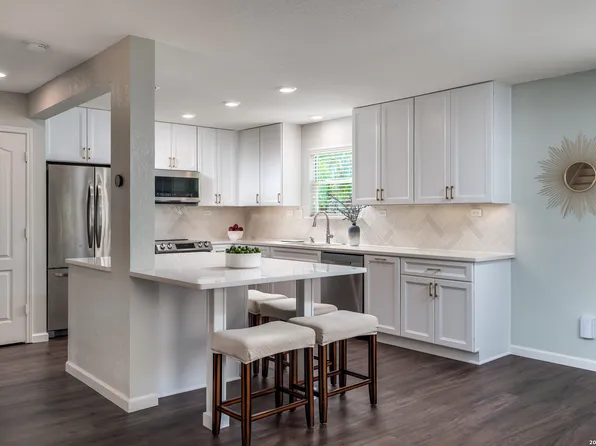 1415 Hummingbird, San Antonio, TX 78245