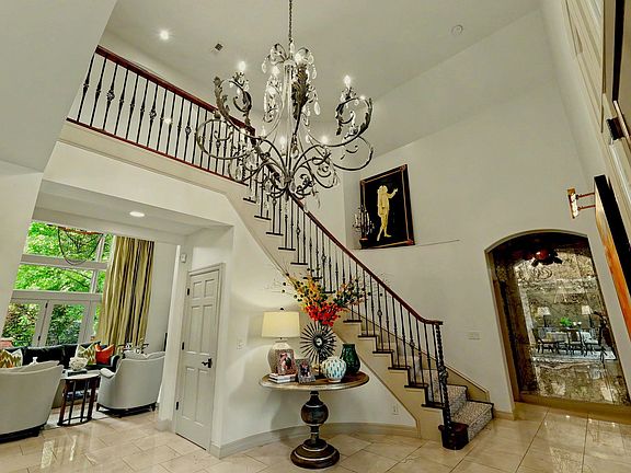 4th image of 8304 E Bridlewood St