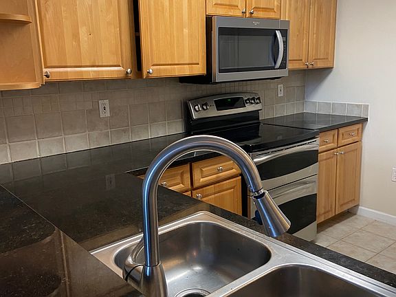3rd image of 2052 Alta Meadows Ln APT 2207