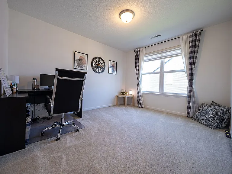 5004 Trillium Cv NE — Photo 17