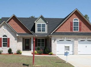 6052 Ecru Ct, Fayetteville, NC 28314