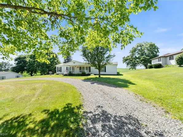 7371 State Route 9, Hanoverton, OH 44423