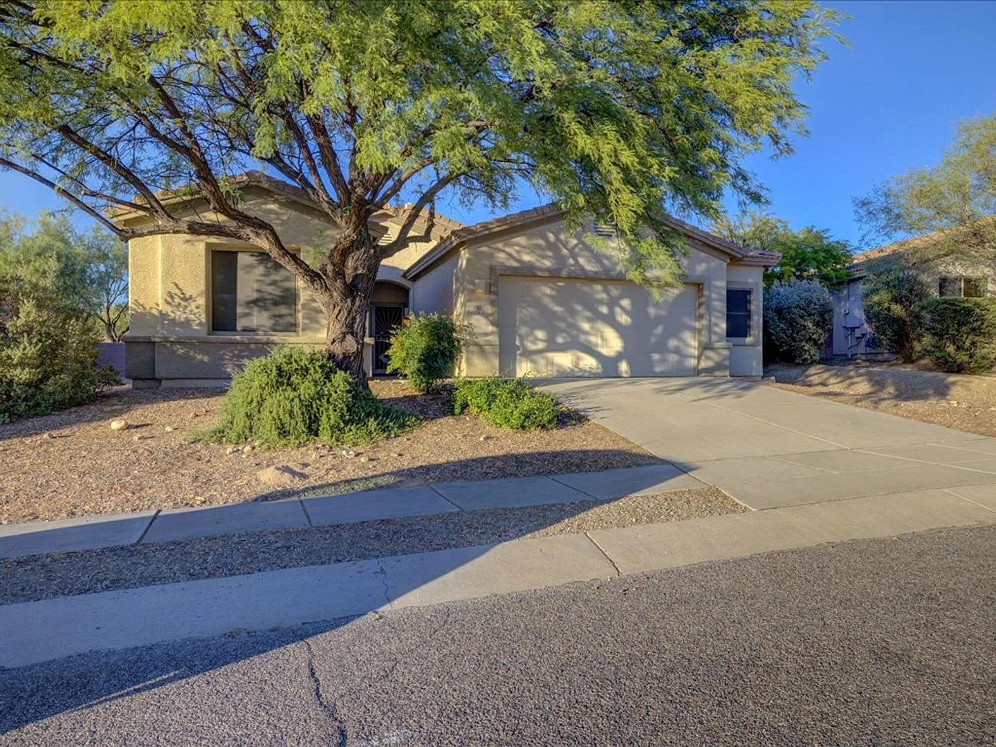 3 Bedroom 2 Bath — Photo 1