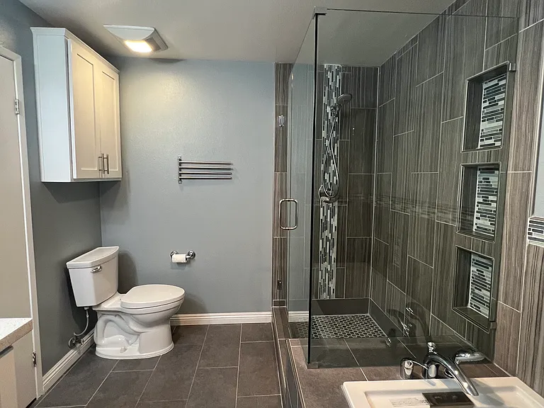 1663 Veteran Ave #105 — Photo 16