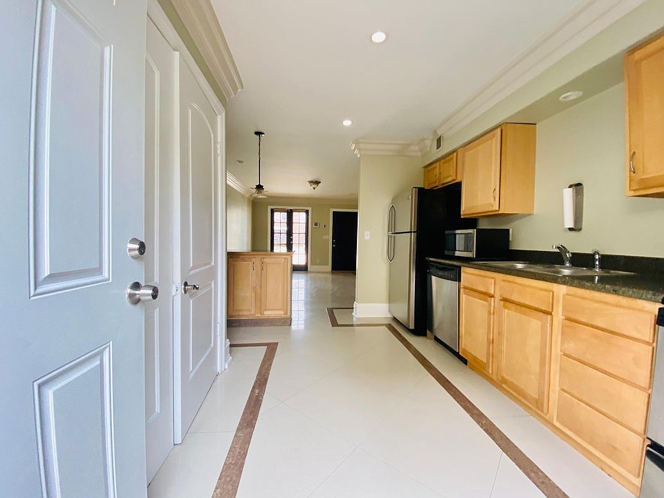 1st image of 2224 Houma Blvd APT A