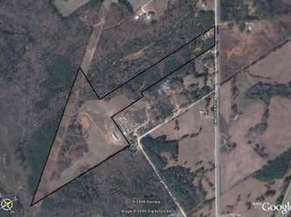 1347 Bucksnort Rd, Jackson, GA 30233