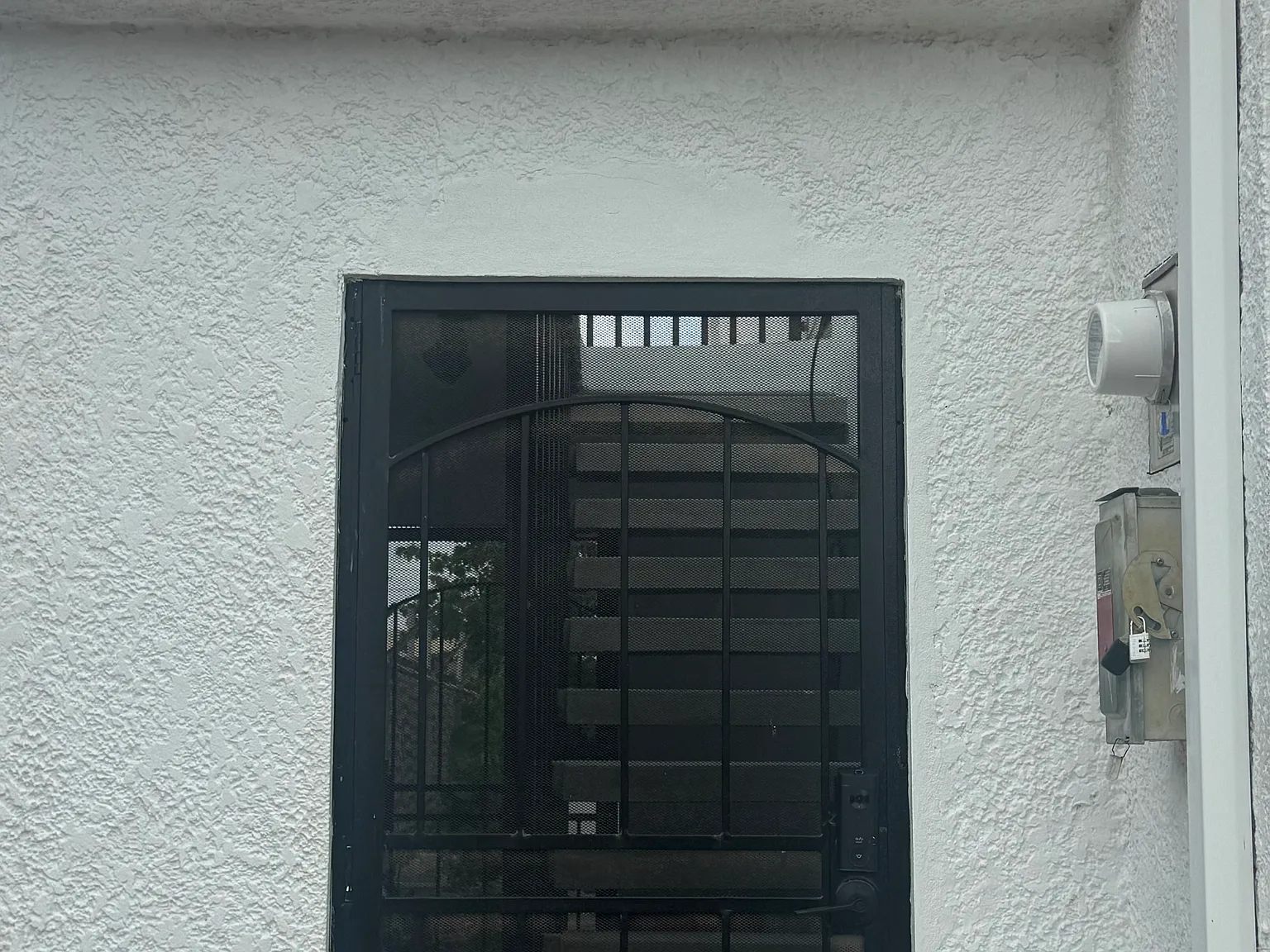 3 bed, $1,500 — Photo 2