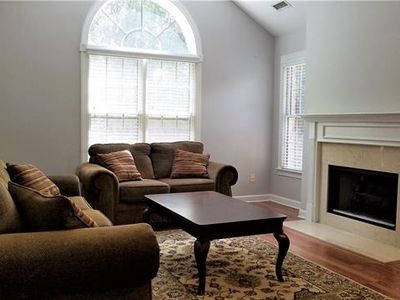 7430 Hurstbourne Green Dr, Charlotte, NC, 28277