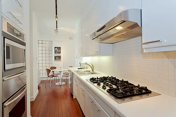 Rented by Brown Harris Stevens | media 15