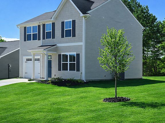 2nd image of 618 Coopers Mill Dr