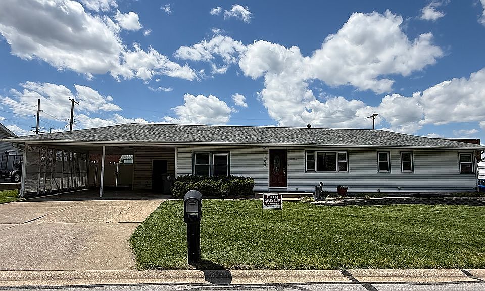 1st image of 709 Highland Dr
