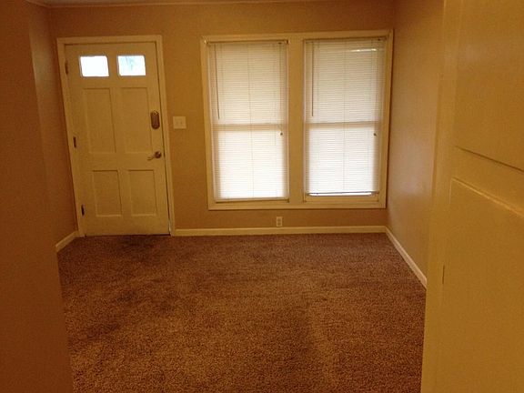4th image of 523 E Claflin Ave