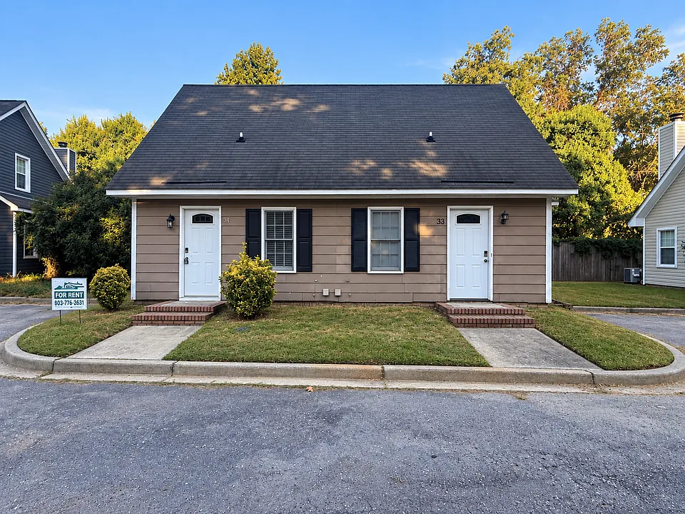 34 Old Clayton Ct