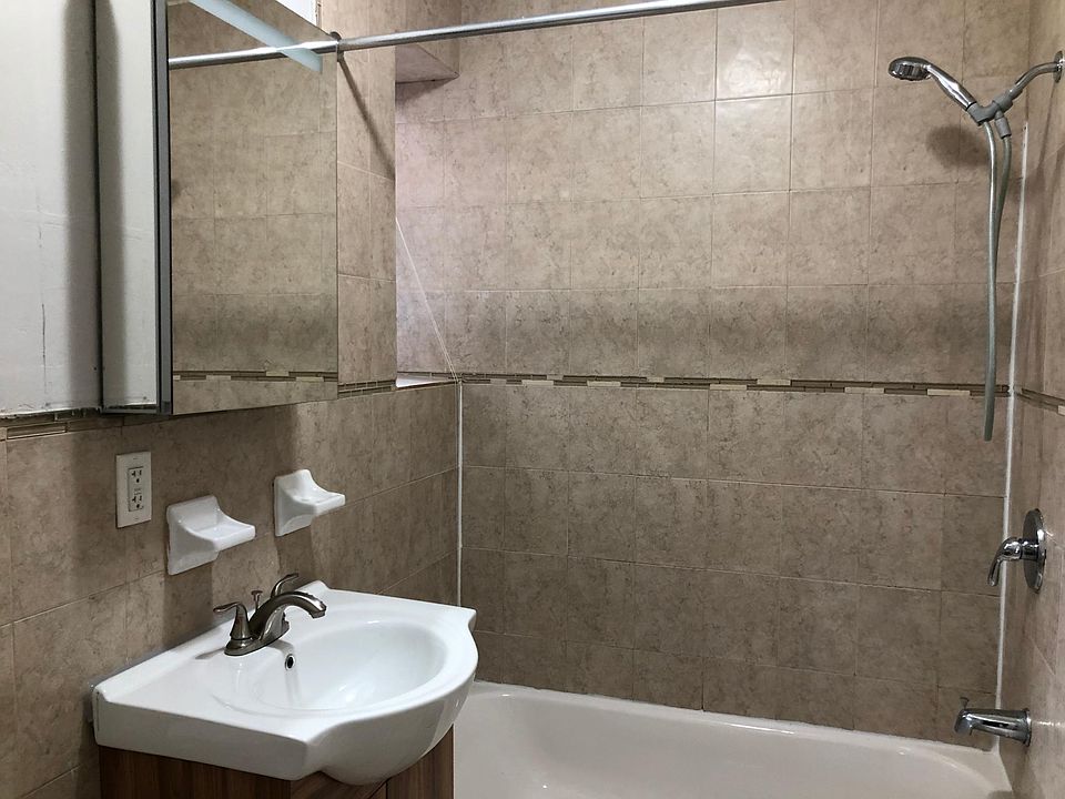 2nd image of 2729 John F Kennedy Blvd APT 1E
