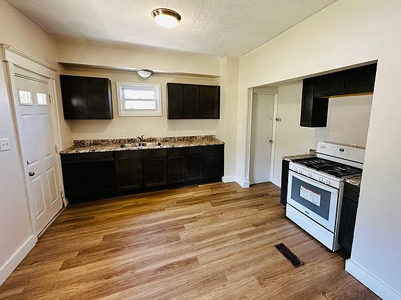 4th image of 309 N Greenwood Ave