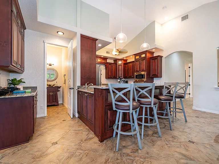2339 Neptune Rd — Photo 13