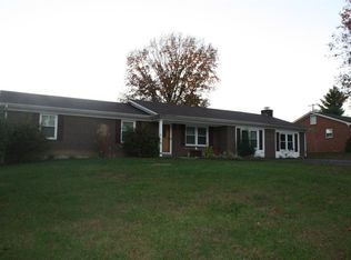 412 Djeddah Dr, Lawrenceburg, KY 40342