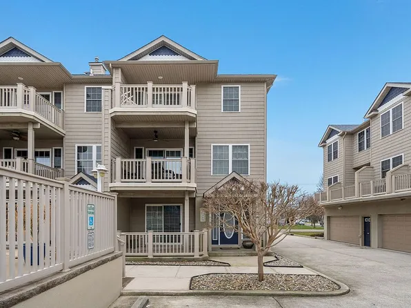 1005 Pittsburgh Ave #106, Cape May, NJ 08204