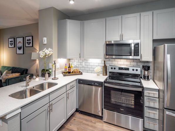 1000 San Marcos St UNIT 310