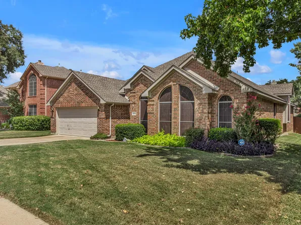 2112 Golden Arrow Dr, Flower Mound, TX 75028