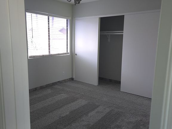 4th image of 10032 W Sells Dr
