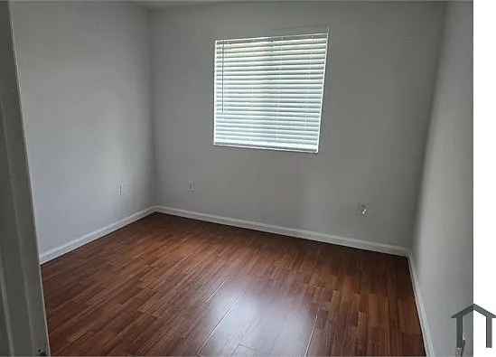 1407 SE 24th Ct — Photo 5