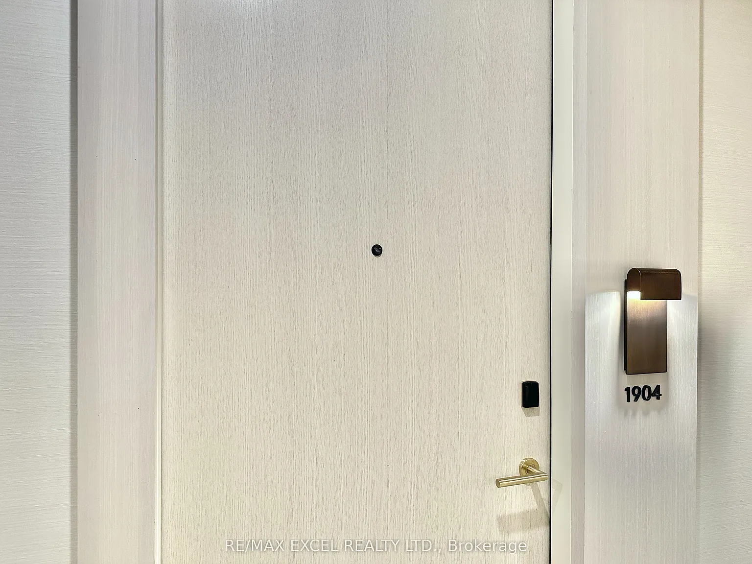 2 bed, $4,000 — Photo 3