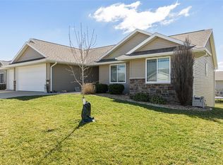 3107 Carlisle Cir, Marion, IA 52302