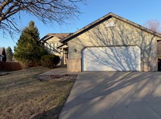 4500 Stratford Ln NW, Rochester, MN 55901