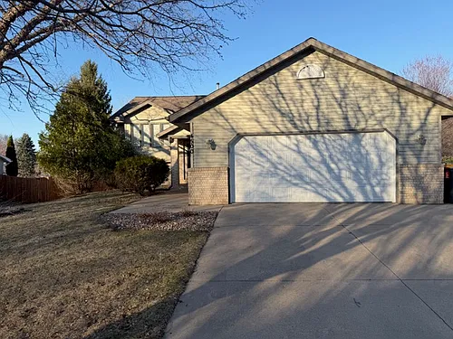 4500 Stratford Ln NW Photo 1