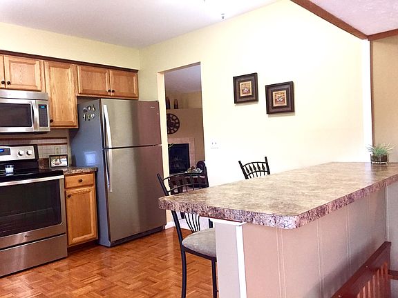 5th image of 256 Fishell Rd
