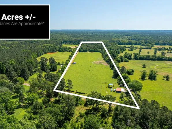19166 S Fm 225, Douglass, TX 75943