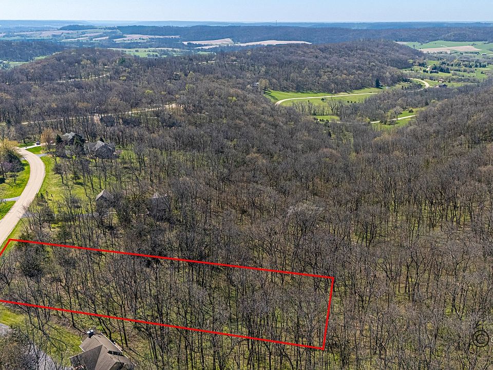 2nd image of 1138 N Clark Ln