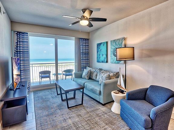 3rd image of 10116 GULF BOULEVARD #203W