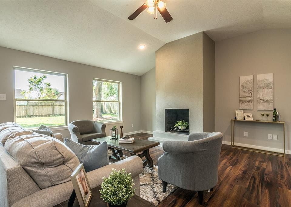 1st image of 4219 Lucian Ln