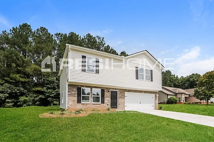 175 Chimney Ridge Ln — Photo 2