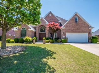 4620 W Knoll View Way, Rogers, AR 72758