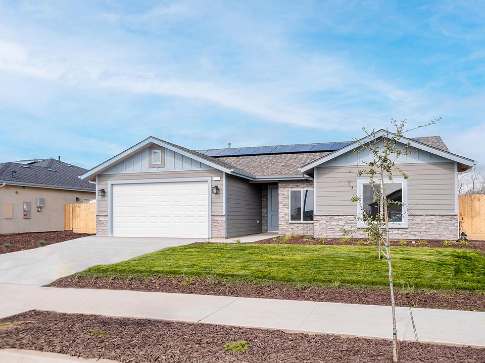 2nd image of 1042 N Acacia Street