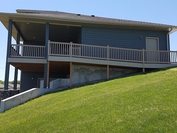 4th image of 4605 14th Avenue Pl