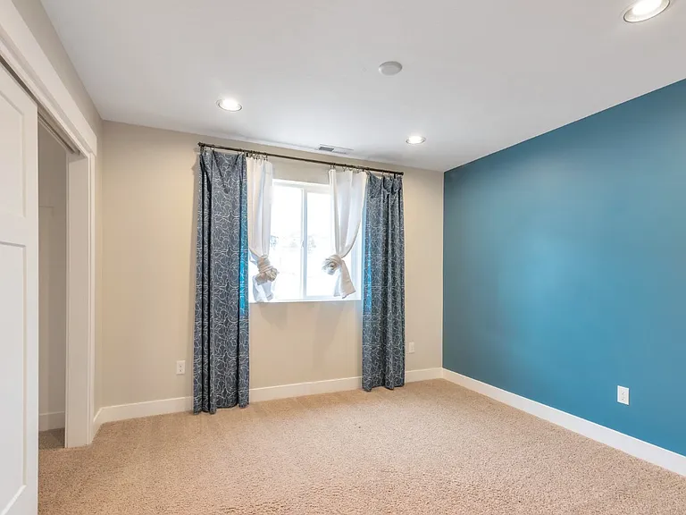 2961 S Willow Creek Dr — Photo 18